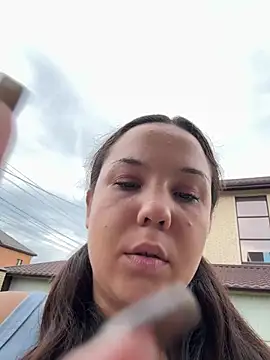 Chat +18 de LushBySofa ao vivo