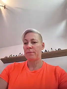 DarleenHot Adlı Modelin Canlı XXX Sohbeti