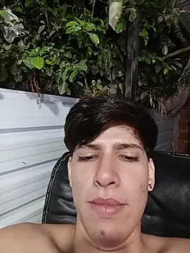 Chat +18 de MenOnlyHot ao vivo