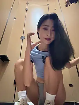 so-lingerのライブXXXチャット