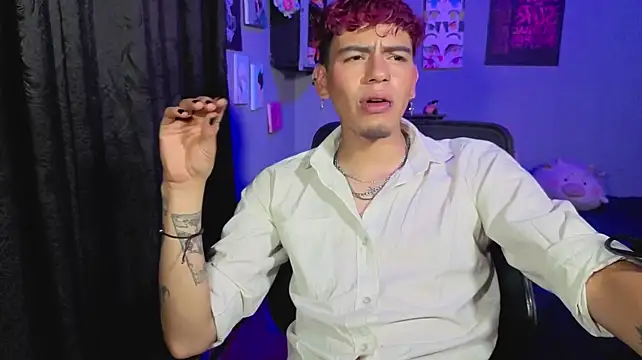 MikeyKuro 라이브 XXX 채팅