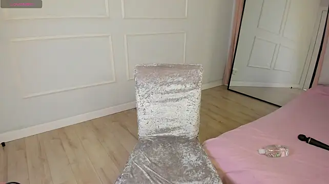 laylasweet_'s Live XXX Chat