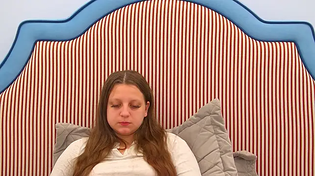 MaryMarmont Adlı Modelin Canlı XXX Sohbeti