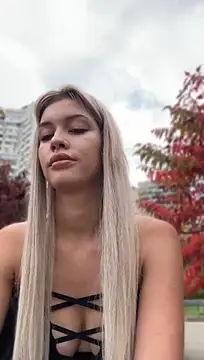 Chat XXX en directo de KikiWatson