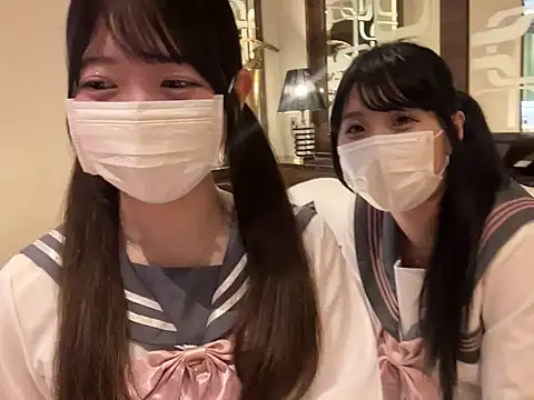 y-u-r-a-33のウェブカメラショー