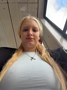Elfi_InPublic 现场XXX聊天