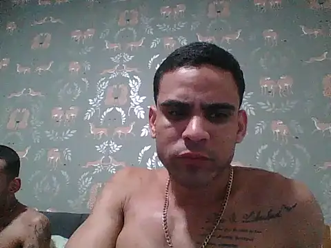Rik_Olix Chat XXX in diretta