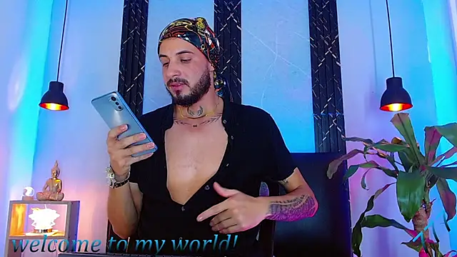 Chat XXX Live Erick_Wall