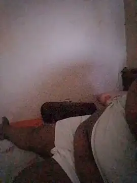 elpoop7305's Live XXX Chat