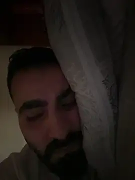 GFENE12's Live XXX Chat