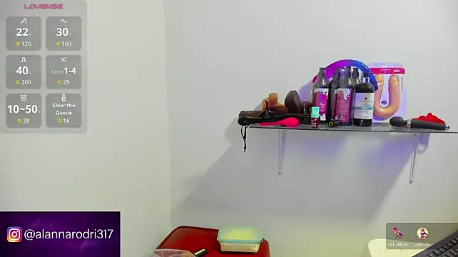 Alanna-sloppy Live XXX-chat
