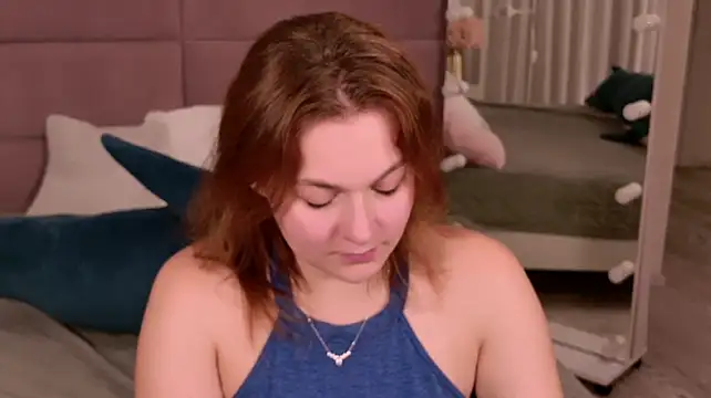 KirraMoss' Live XXX Chat