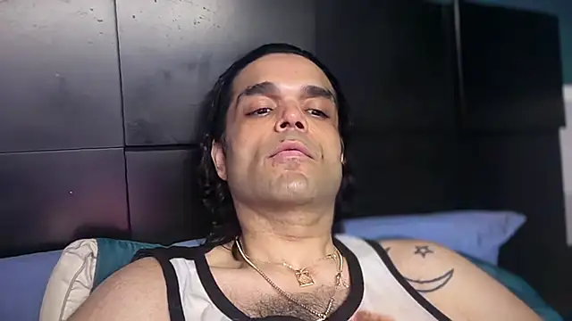 icebergslim281 live XXX chat