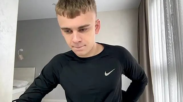 SoloFury Chat XXX live