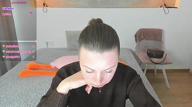 Kitkatvel Chat XXX live