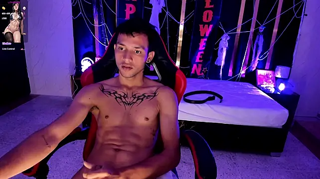 Chat XXX Live JaredTorres_