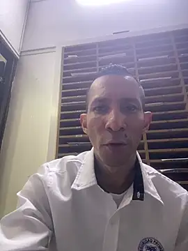 Chat XXX ao vivo de michael_close26