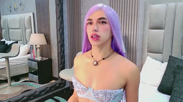 VioletMonroyのライブXXXチャット