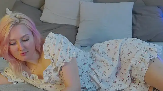 MarianeSun's Live XXX Chat