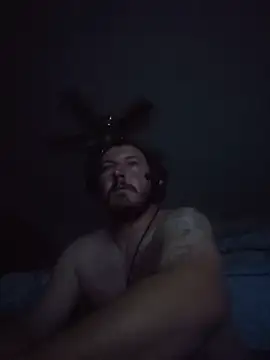 UncutHammer69 – Naživo XXX chat