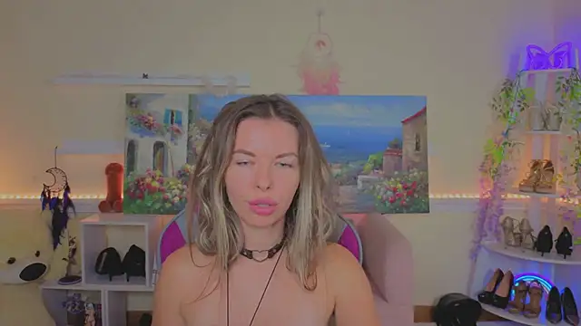 Real_Tini Live XXX-Chat
