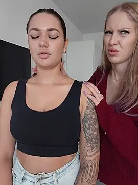 Chat +18 de moretheninfinity ao vivo