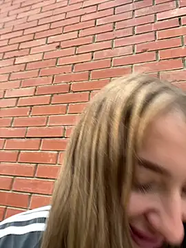 Chat XXX en directo de AlexaVee_