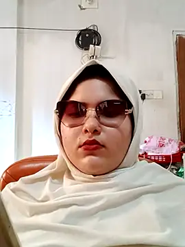 Chat XXX en directo de Nusrat-N