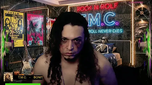 Czat XXX na żywo – chino_roz