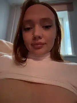 LisaCatt Adlı Modelin Canlı XXX Sohbeti