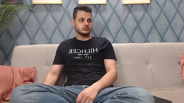 AlecsSteel Chat XXX live