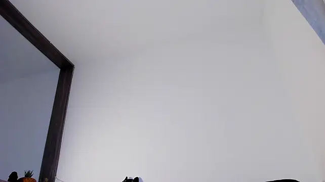 ApoloKlein live XXX chat