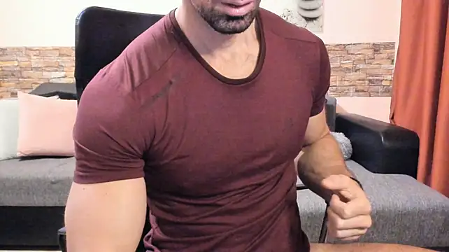 HotHunkTrainer Chat XXX live