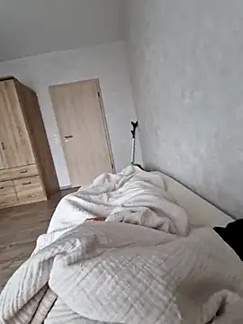 Webkamerová show DerechteJunge