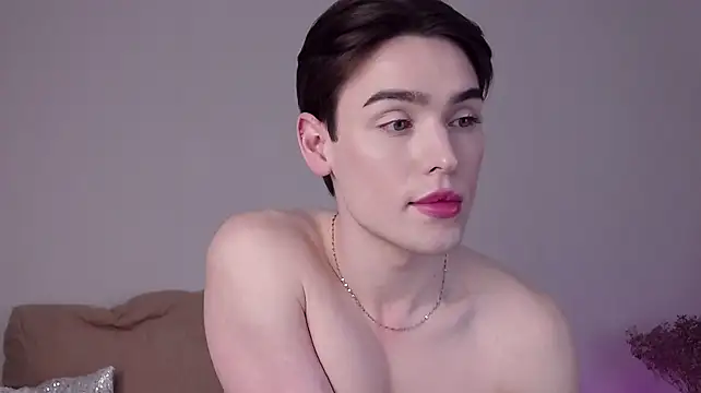 RobbyCharming 即時 XXX 聊天