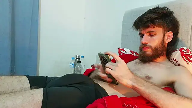 XXX chat uživo modela PygmaBoy