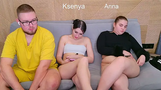 Chatroom XXX en direct de Ksenny