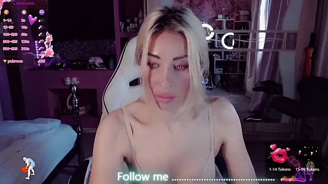 Živý XXX chat AnnieGOld_