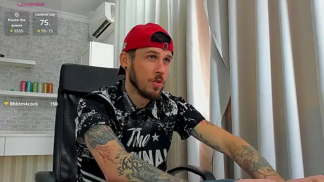 Chat XXX en directo de JonahShaw