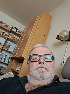 petvaradn Live XXX chat