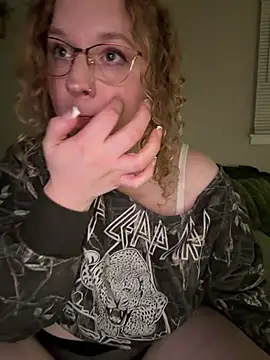 EmmieRae's Webcam Show