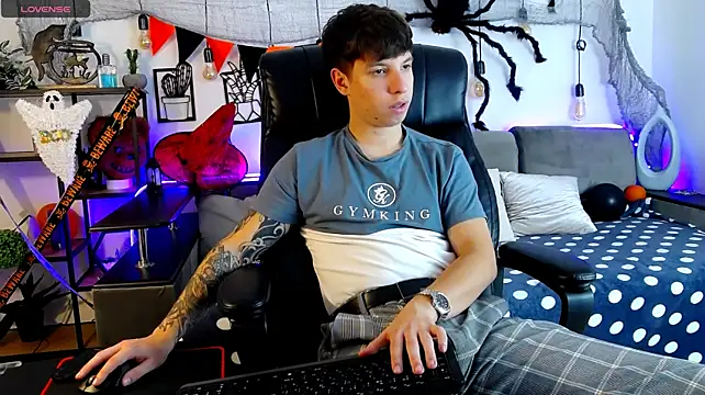 Czat XXX na żywo – ThomasEdisonn