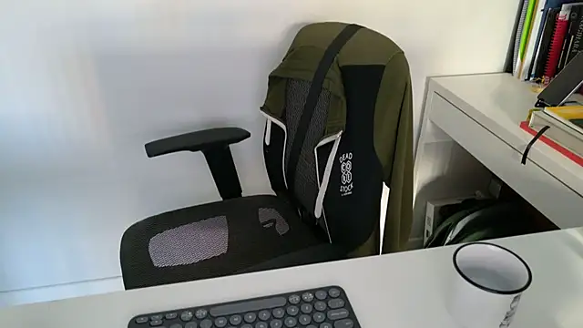 Živý XXX chat BearOfficer