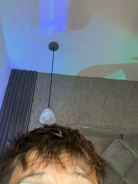 Živý XXX chat Hassbyd