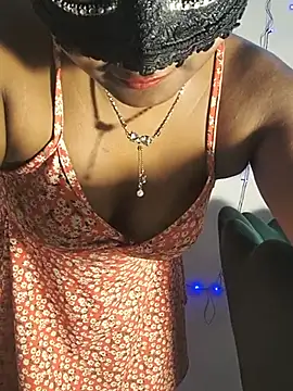 DIRTYSECRET_QUEEN_07 现场XXX聊天