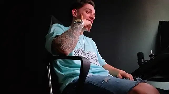 FelixStarkk – Live XXX-chat