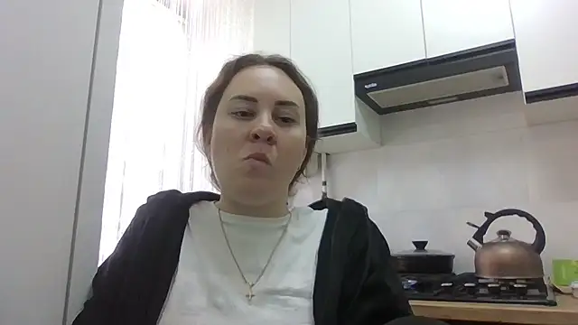 MeadowEyes Chat XXX in diretta