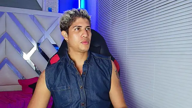 Chat XXX en directo de dominic_connor