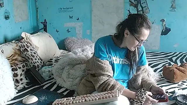 brighteyes77's Live XXX Chat