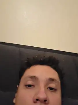 cujo_boyy live XXX chat